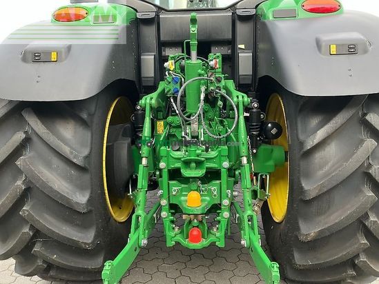 Tractor agrícola - John Deere - 6m220