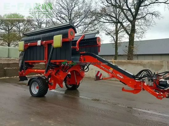 Rastrillo - Kuhn - merge maxx 950 bandenhark