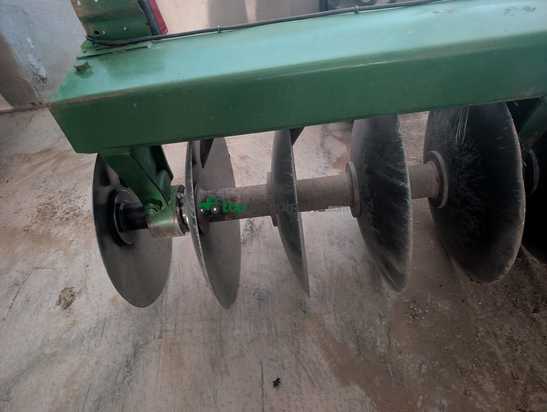 Grada de 26 discos  John Deere 4040