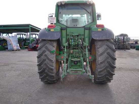 Tractor agrícola - John Deere - 6820 con pala