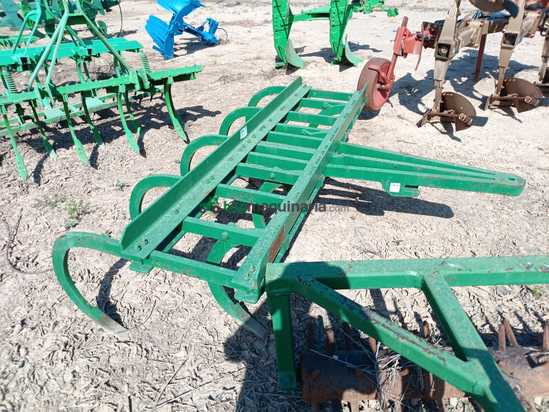 Cultivador agrícola de 9 brazos fijos
