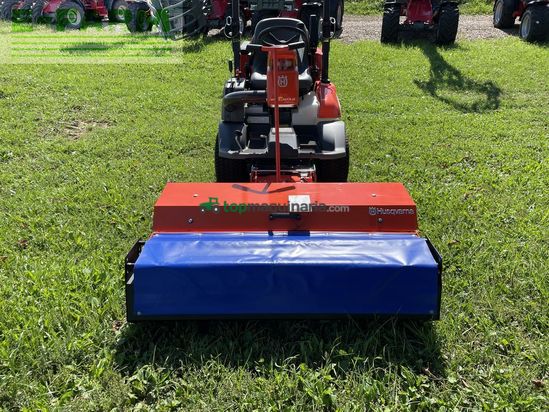 Tractor agrícola - Husqvarna - rider kehrmaschine für p524