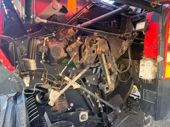 Empacadora Case LBX 422