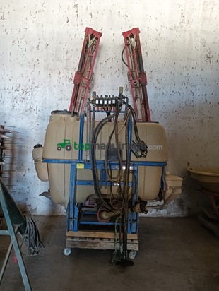 Pulverizador suspendido