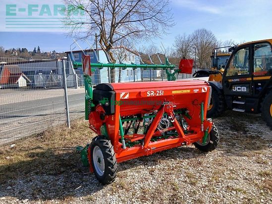 Sembradora - Agro-Masz - sr 251 doppelscheibenschare + andruckrollen