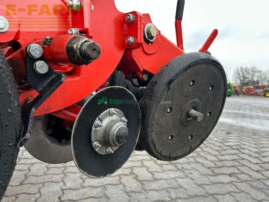 Sembradora - Kuhn - maxima 3 rt e
