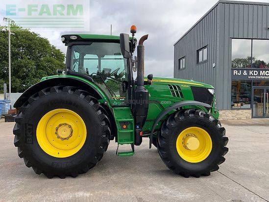 Tractor agrícola - John Deere - 6215r premium edition tractor (st26613)