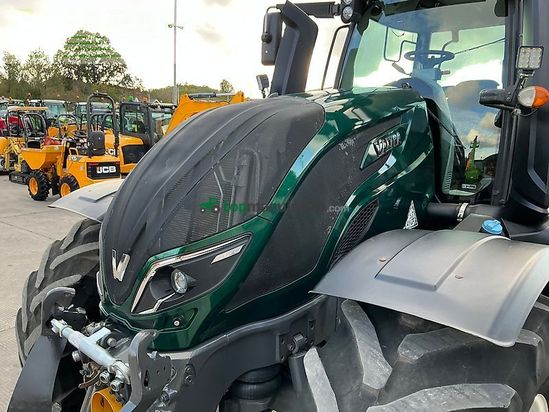 Tractor agrícola - Valtra - t254 versu tractor (st26250)