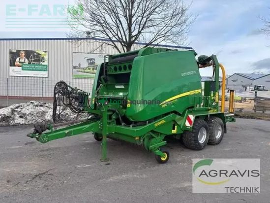 Empacadora gigant - John Deere - 990