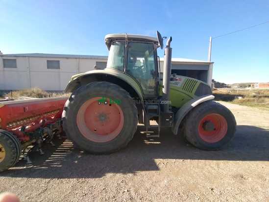 Tractor agrícola - Claas - AXION 810