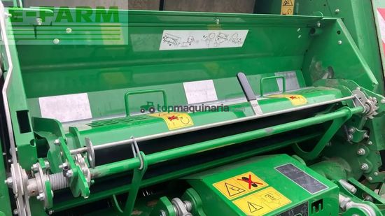 Empacadora gigant - John Deere - v461r