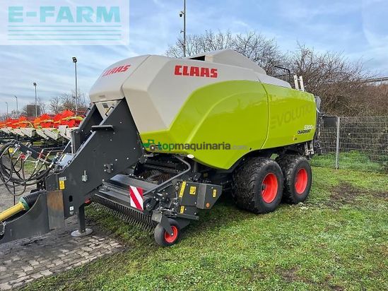 Empacadora gigant - Claas - quadrant 5300 fc t+st