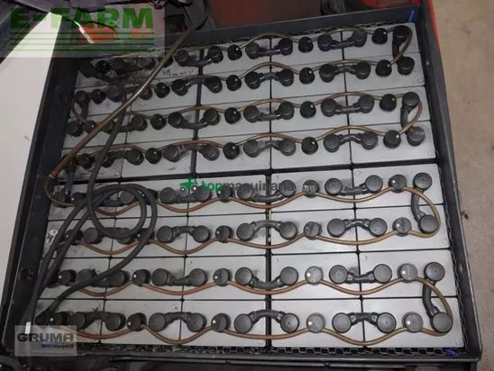 Elevadora - Linde - e 30/600 hl 387