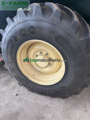 Cosechadora de Cereal - John Deere - 8600