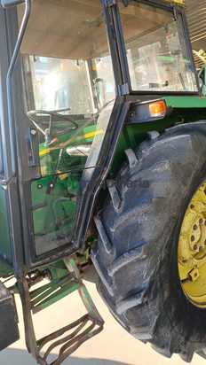 Tractor agrícola - John Deere - 2850DT