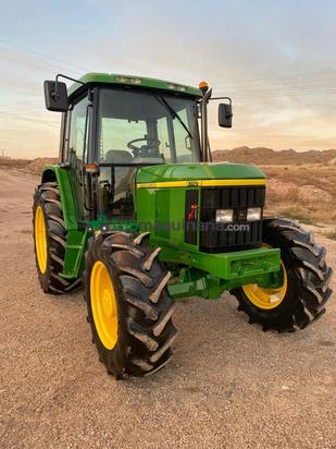 Tractor agrícola - John Deere - 6110