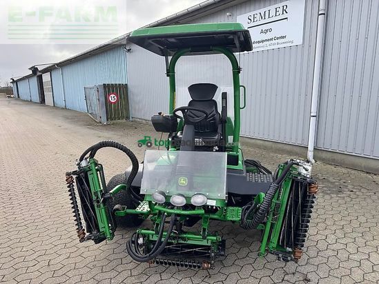 Cosechadora de Cereal - John Deere - 8700