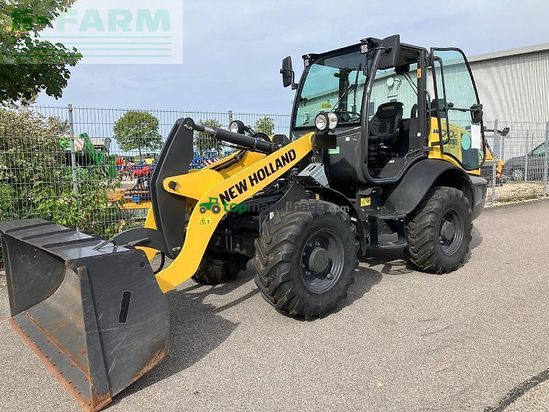 Minicargadora - New Holland - w 70 c