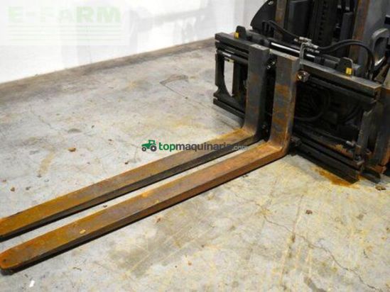Elevadora - Linde - h 40 t evo 394-02