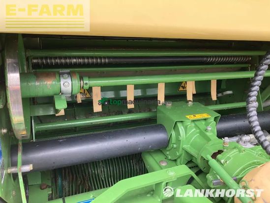Empacadora gigant - Krone - comprima cv 150 xc