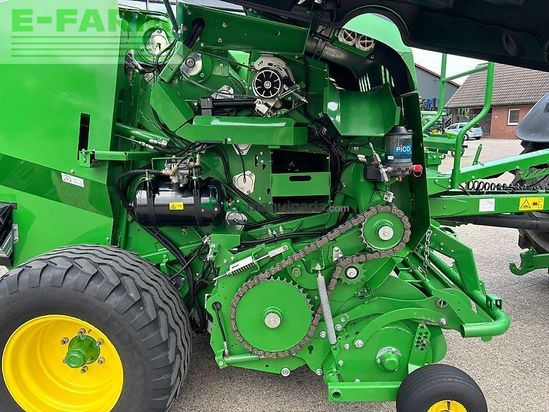 Empacadora gigant - John Deere - f441r