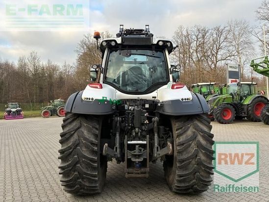 Tractor agrícola - Valtra - t215d