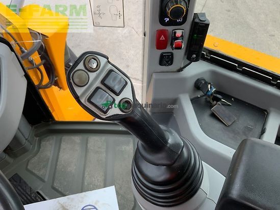 Minicargadora - JCB - 437 wheeled loading shovel (st23075)