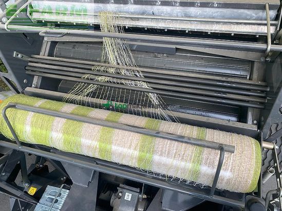 Empacadora gigant - Claas - rollant 520 rc neu - lagermaschine -