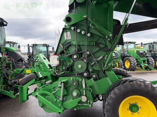 Empacadora gigant - John Deere - v461m iso bus