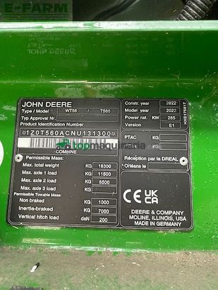 Cosechadora de Cereal - John Deere - t560