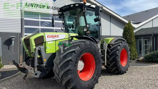 Tractor agrícola - Claas - xerion 3800 med frontlift