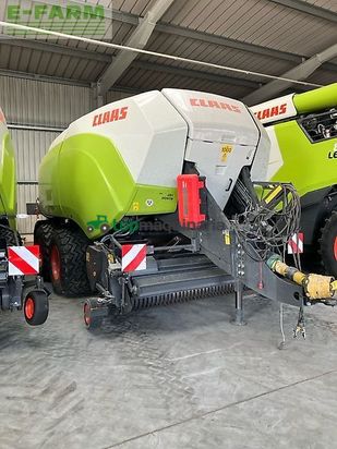 Empacadora gigant - Claas - quadrant 5200 fc tandem