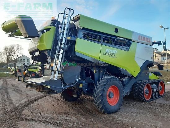 Cosechadora de Cereal - Claas - geb. mähdrescher lexion 8700tt
