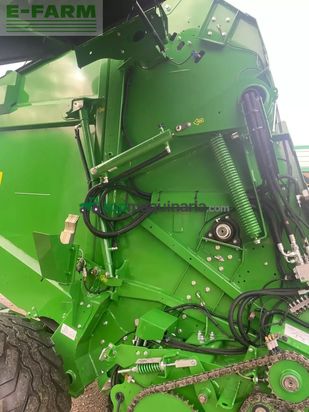 Empacadora gigant - John Deere - v461 m