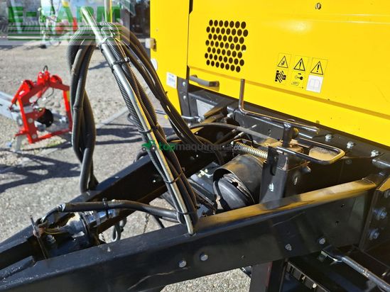 Empacadora gigant - New Holland - br 6090