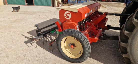 Sembradora en línea convencional - Sola - 17 brazos