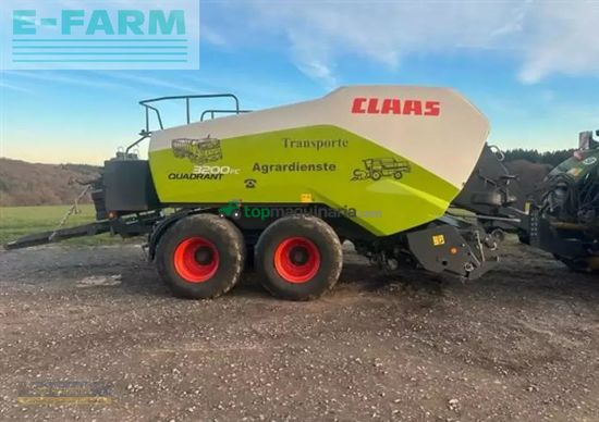 Empacadora gigant - Claas - quadrant 3200 fc t