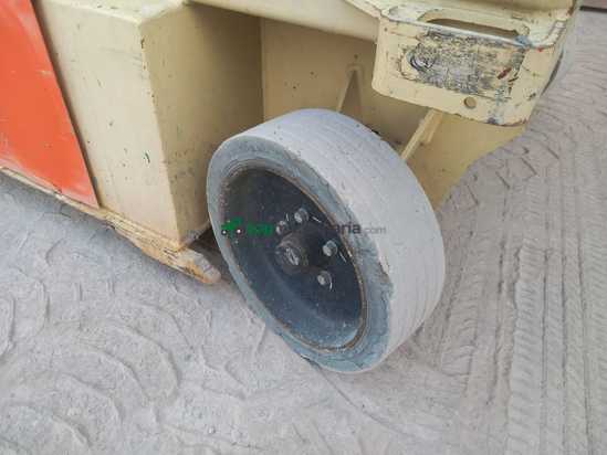Tijera JLG 10RS