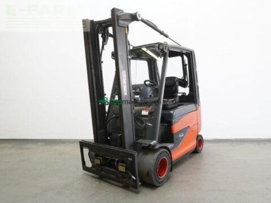 Elevadora - Linde - e 35 hl 387