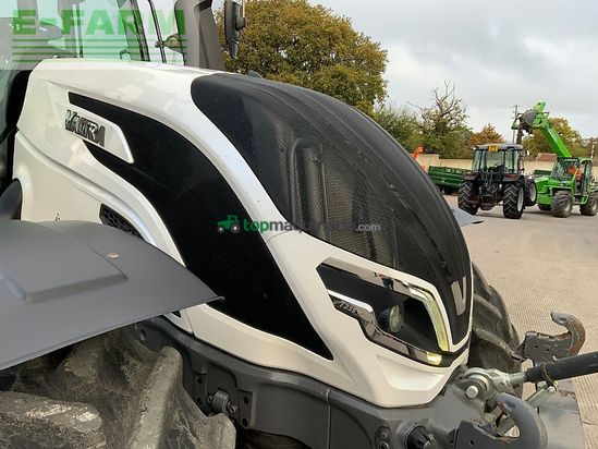 Tractor agrícola - Valtra - t235 versu tractor (st24702) Versu