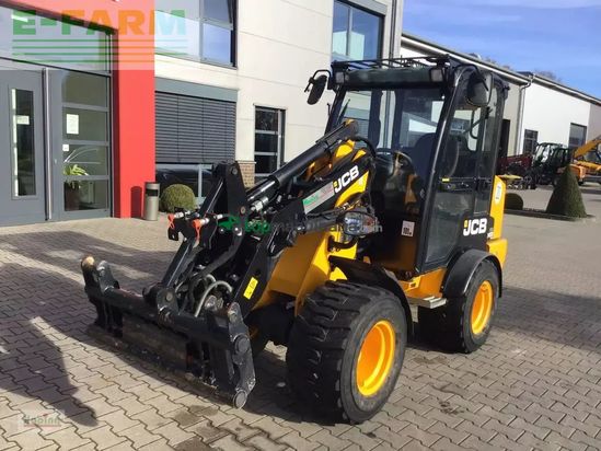 Minicargadora - JCB - 403 plus