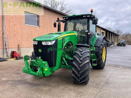 Tractor agrícola - John Deere - 8335r *powr shift*