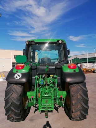 Tractor agrícola - John Deere - 6230