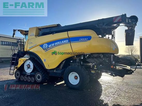 Cosechadora de Cereal - New Holland - cr 9.90 ***ohne schneidwerk***