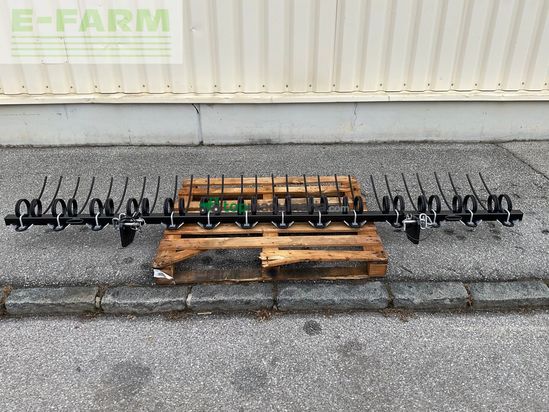 Cultivador - Pöttinger - Nachlaufstriegel 3 m