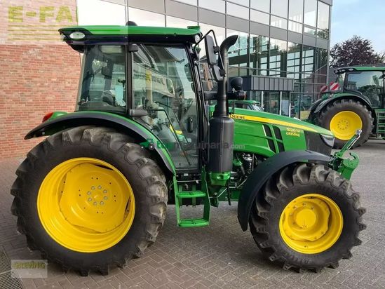 Tractor agrícola - John Deere - 5120m
