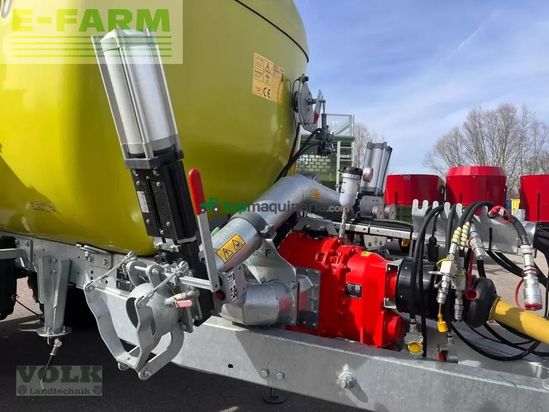 Esparcidor - Fliegl - pfw 9000 poly line einachs