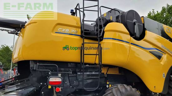 Cosechadora de Cereal - New Holland - cx 8.70 neumaschine