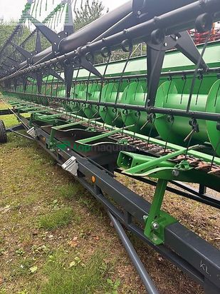Cabezal - John Deere - 635r my21 (10,70m)