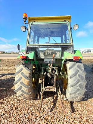 Tractor agrícola - John Deere - 3140